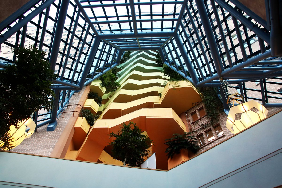 kunstpunt_050's tweet image. Kunstspot mocht naar binnen bij de grote kunstcollectie van de Gasunie! 
bit.ly/2DpGSUS