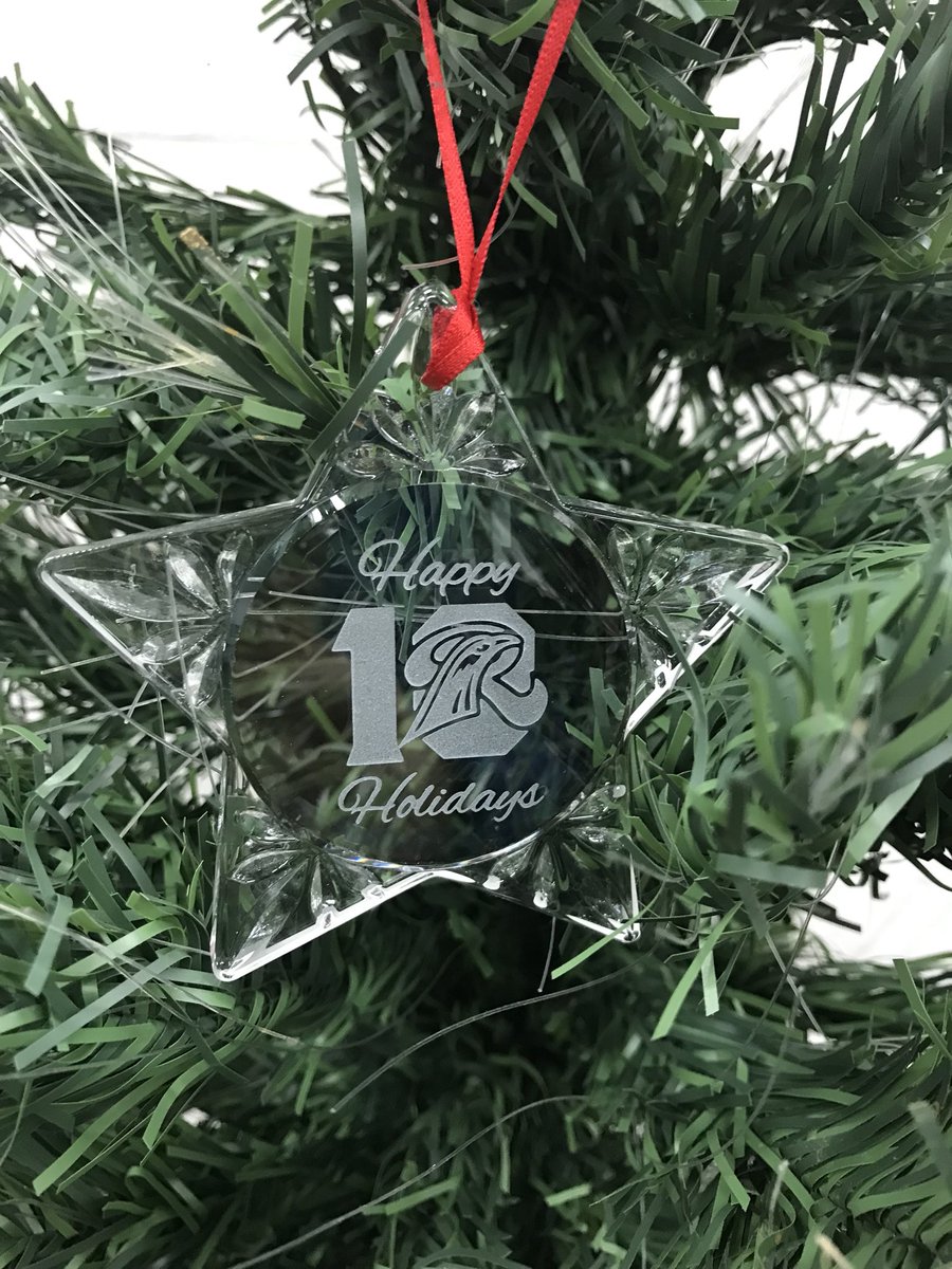 RockvaleLibrary's tweet photo. Ten wonderful years. This school is the best place on Earth to work. Thank you for this sweet gift. https://t.co/478h8D4POR