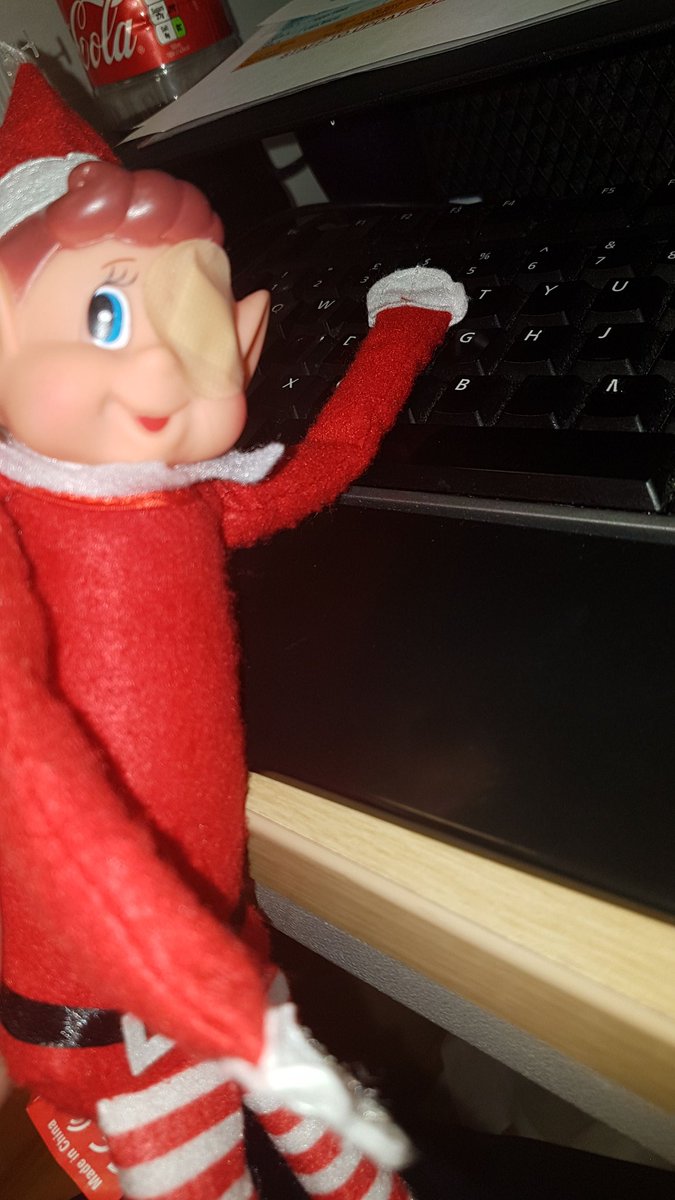 BethanS92's tweet photo. @chloe_cawston elf playing up, wont leave me alone. All i wanna do is write my notes.... #elfontheshelf #elf2017 #mentalhealth @EPUTStaff @EPUTNHS https://t.co/PhpHXhlx9V