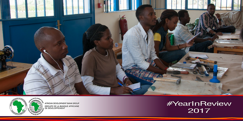 AfDB_Group's tweet photo. By 2025, Africa will have the largest and youngest workforce in the world. In 2017, the #AfDB continued to equip young people with the right skills for business and employment, an essential undertaking to ensure their future https://t.co/biPKPh8krE #YearInReview https://t.co/Eyu8YzXy0o