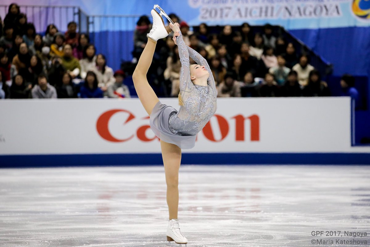 mariapixx's tweet photo. Maria Sotskova 'Claire de Lune' Free Skate at Grand Prix Final 2017
#gpf2017 #gpfinal
more photos -> https://t.co/BWrEm5IxFo https://t.co/gQQABbSsPZ