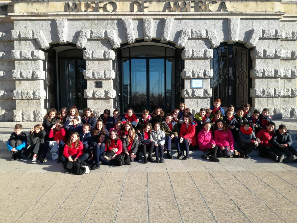 ColegioJoyfe's tweet photo. Los alumnos de 6° E y F en su visita al Museo de América durante la mañana.
.#Joyfe2017 #Curso2017 #MuseodeAmerica https://t.co/ig0cCgQfY5