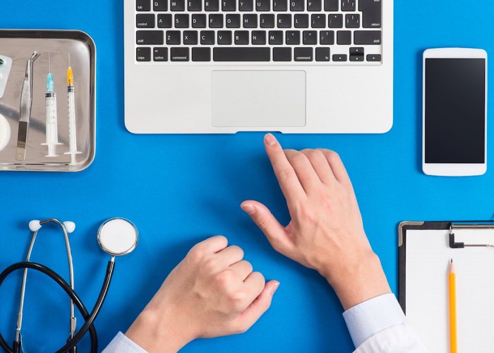 ChatBotConfRu's tweet image. Новый медицинский чат-бот от Microsoft 🤓 
Подробнее » goo.gl/DpDjN4
#ChatBotConfRU