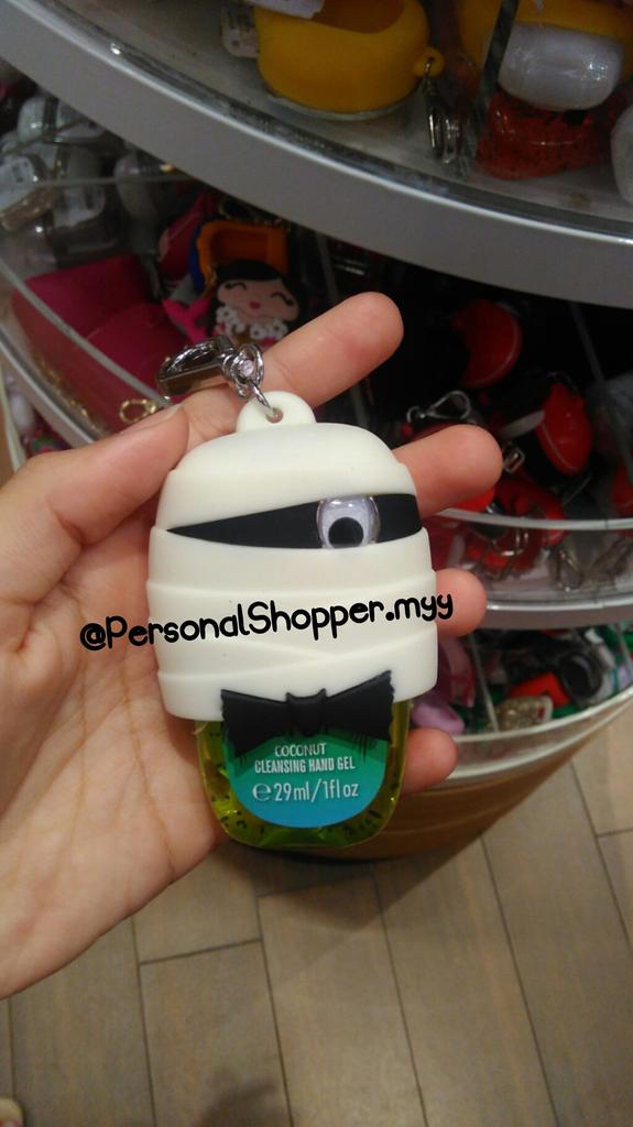 naqyasalman's tweet photo. Pocketbac holder π»π
DM us now!β‘
.
#personalshopper #bathandbodyworksaddicts #BathandBodyWorks #pocketbac #personalshopperkl #psbathandbodyworksmy #bathandbodyworksmy #psbbw #ttshop @twt_kecantikann @twt_tudung @Twt_MakeupTips https://t.co/021vNLpGsF