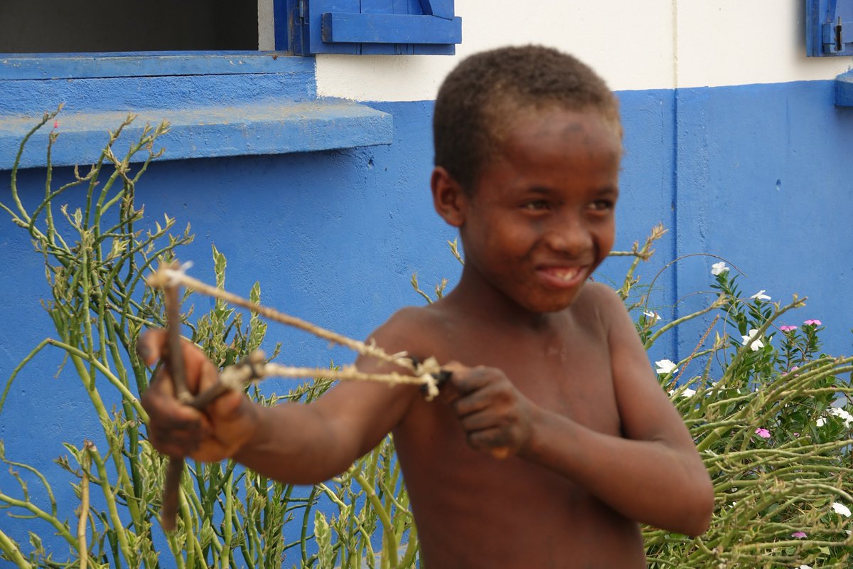 UNICEFMada's tweet photo. We are happy to see children in #happy mood. RT if you agree 
#ThrusdayThought #ForEveryChild https://t.co/xieGaoh4KG