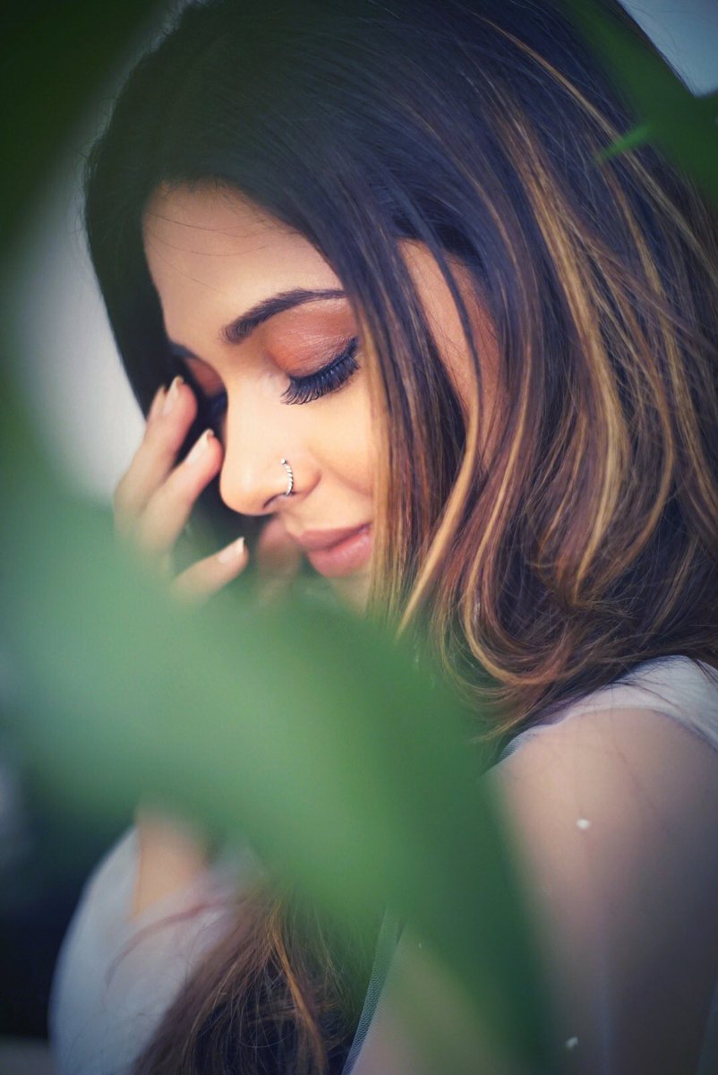 Maya_Beyhadh's tweet photo. I am in love with @jenwinget's styling in #Bepannaah. These pictures r only making me more excited about the show. Hopefully we will get the official promo soon. @ColorsTV @jenwinget @rajcheerfull https://t.co/s09MjH4f1y