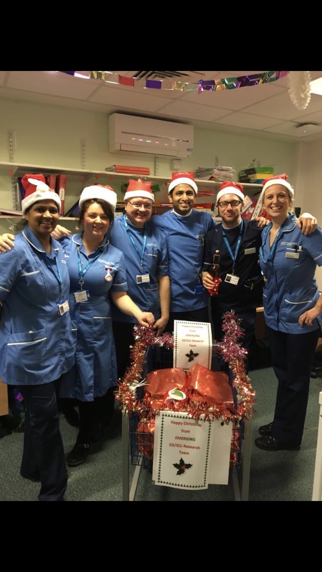 Spreading some Christmas cheer with my team ❤️ #emergingteam