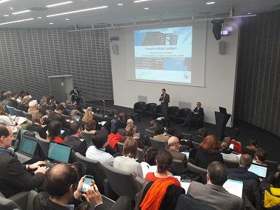 PlanBatiment's tweet image. [#EconomieCirculaire] Retour sur notre événement de mardi dernier où près de 150 personnes ont échangé autour de l'économie circulaire appliquée au bâtiment. Merci à nos intervenants 👏 &amp;gt;&amp;gt; goo.gl/21U2Mu cc @brunepoirson @N_Hulot @Min_Ecologie #EntronsDansLaBoucle
