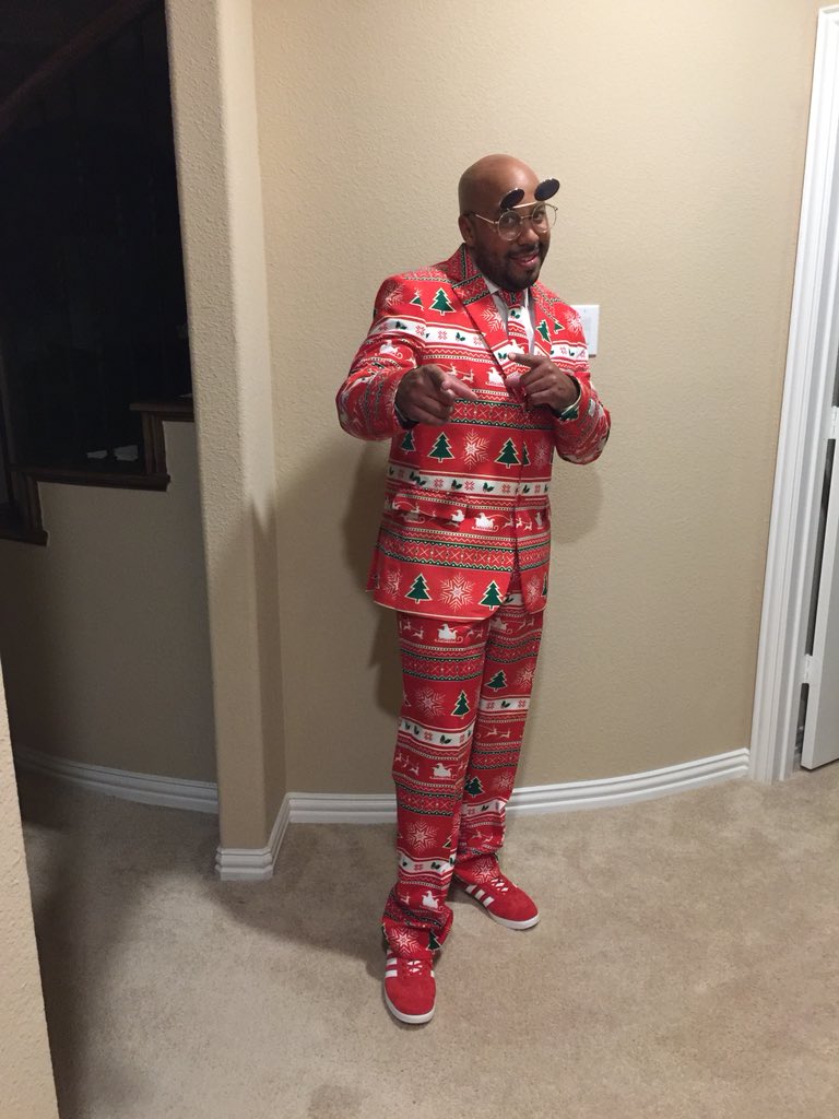 Here I come <a href="/MISDSummitJags/">Summit High School</a>!!  I’ll meet you there!! ✌🏾👟🕶👌🏾