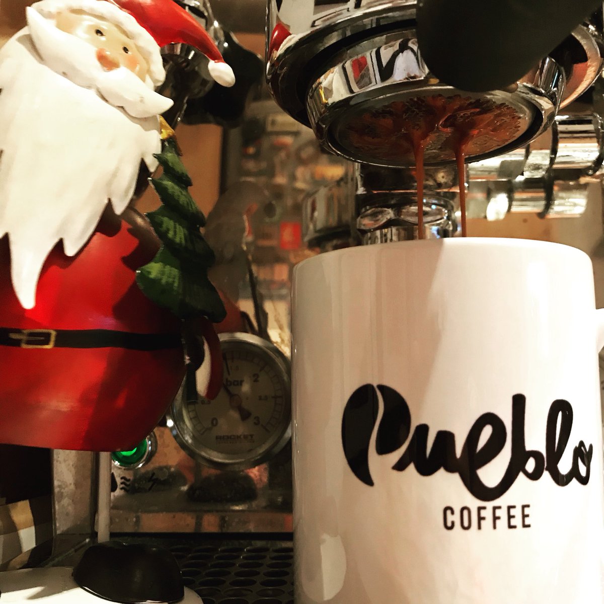 PuebloCoffee's tweet photo. It’s beginning to smell a lot like Christmas #pueblocoffee #coffee #specialtycoffee #londoncoffee #christmas #christmascoffee https://t.co/ZPNPkbcEQU