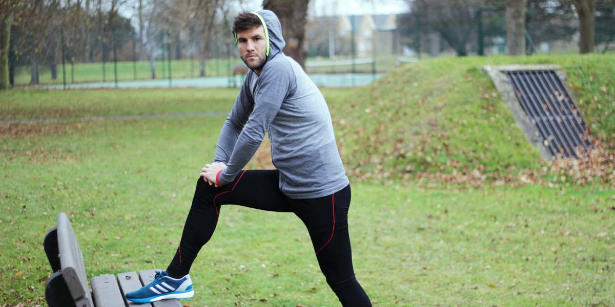 Struggling to find the right #activewear for #winter #running? Follow <a href="/Sundried/">Sundried</a>'s #guide so that you're warm and comfortable for all those #cold winter #miles. bit.ly/2CwlXhG