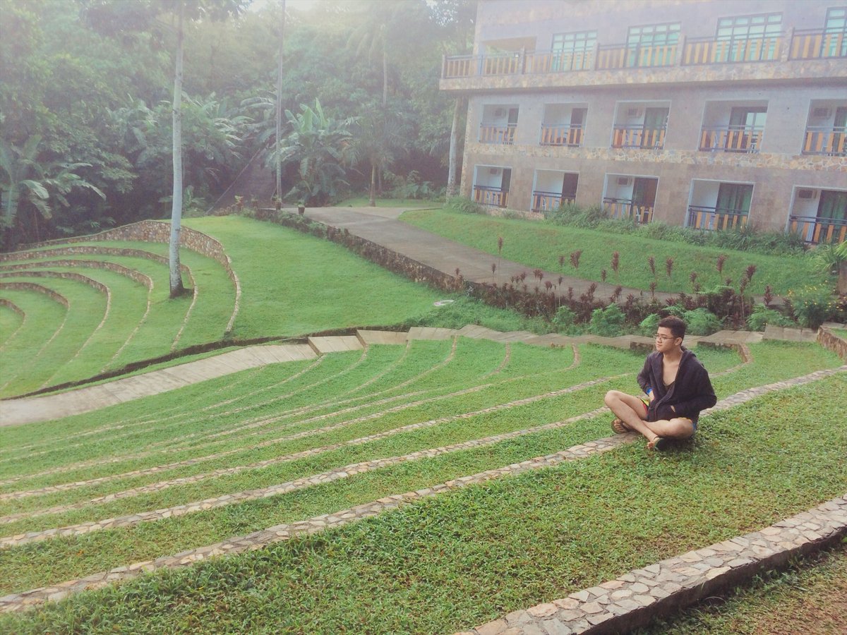 ransnvr's tweet photo. Escape and breathe the air of new places. πππΌββοΈπ #Shercon #Batangas #Adventure #familyvacation #familyadventure https://t.co/cPyKk8ZceH