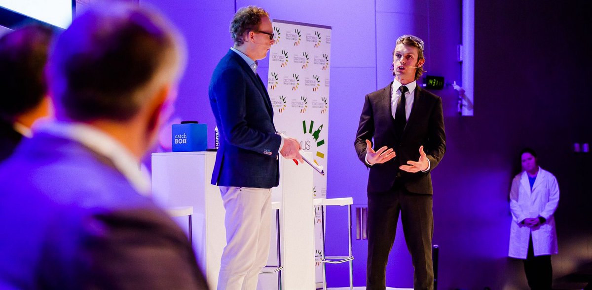RealfoodKev's tweet photo. @CJHUNTREPORTS @_elleruss @bigfatsurprise @GrassBased @clovisnutrition @FoodNexusEU @robbwolf It went very well CJ thanks for asking, we didn't win but a lot of people did get to see #projectdaisy and hear about the important question of how are we going to rebuild soils? Some detailed chats with EU major Dairy companies so more to follow 🐄🌱🌞🌦
https://t.co/45pymWMfpB https://t.co/98uSXsDJld