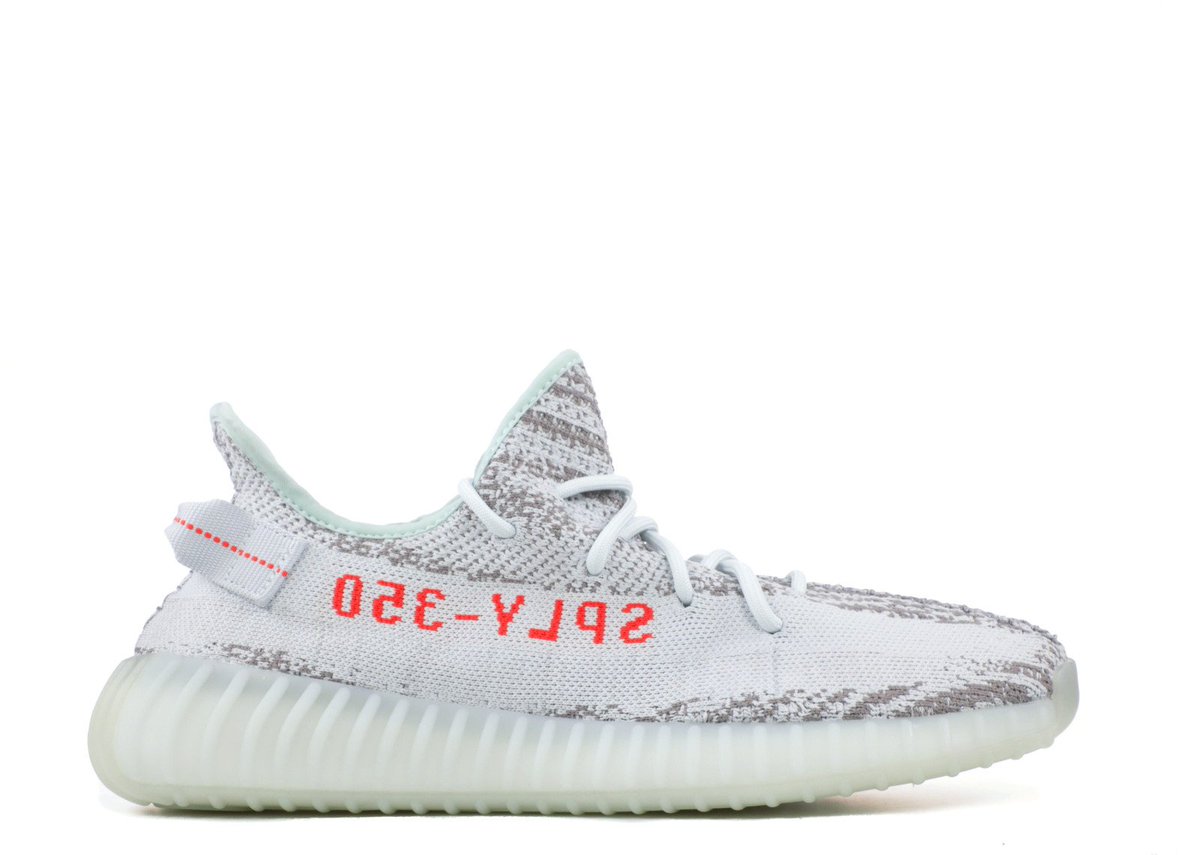 ToeBoxLive's tweet photo. New low price: Adidas Yeezy Boost 350 V2 Blue Tint | £282 | Size UK 10 https://t.co/HyZTyouxRA https://t.co/AXUyv837OI