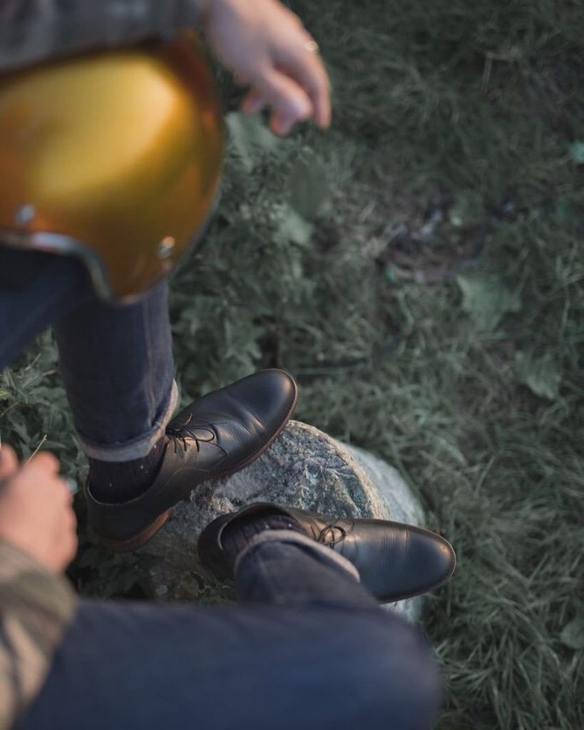 RudysParis's tweet photo. Nos Desert Boots Booguy, prêtes à prendre la route.
#rudysparis #laventurerudys #marcheoureve
.
.
.
.
.
.
.
.
.
.
#becauseracecar #ridewithstyle #motorcycle #caferacer #perfectcruiser #drivewithstyle #2wheelslovers #2wheels #adventure#riderstyle #riders … https://t.co/rKPM1q90H5 https://t.co/pfcELUrbnk
