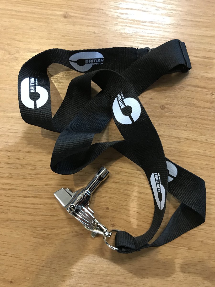 Tim_Burgess's tweet photo. #TimsAdventCalendar Day 21. Retweet to be in with a chance of wining a British Drum Co. key (don’t worry non drummers, it’s also ideal for bleeding radiators). Plus there’s a pair of Pete’s drumsticks and a t shirt too 🥁 🥁🥁 https://t.co/2GPiCRm6Kq