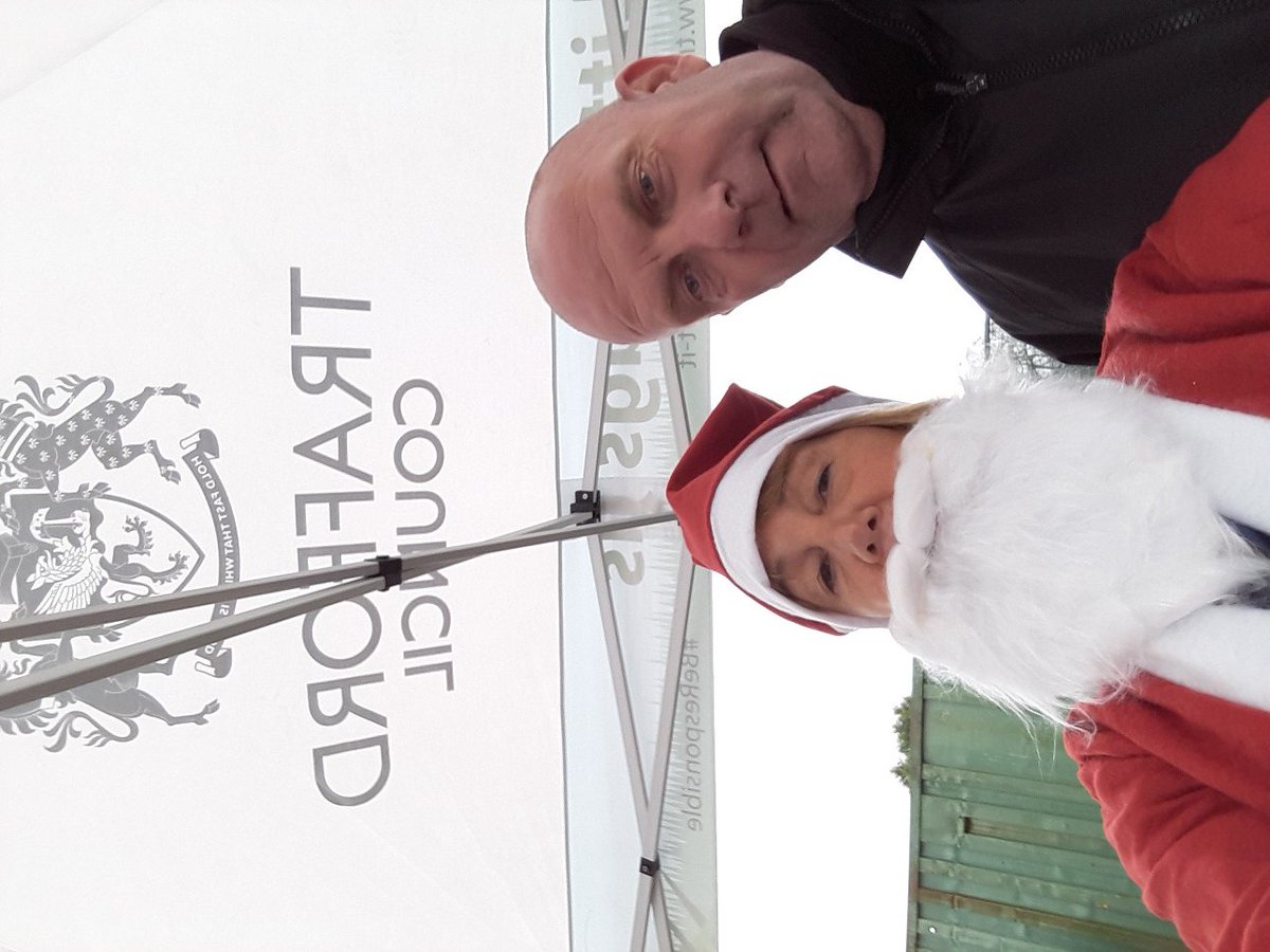 We've had a great time at @Your_Housing's Environmental Action Day with @YHG_Partington, <a href="/OneTrafford/">One Trafford</a> and <a href="/TraffordCouncil/">Trafford Council</a>. #beresponsible #community #environment #jinglebell