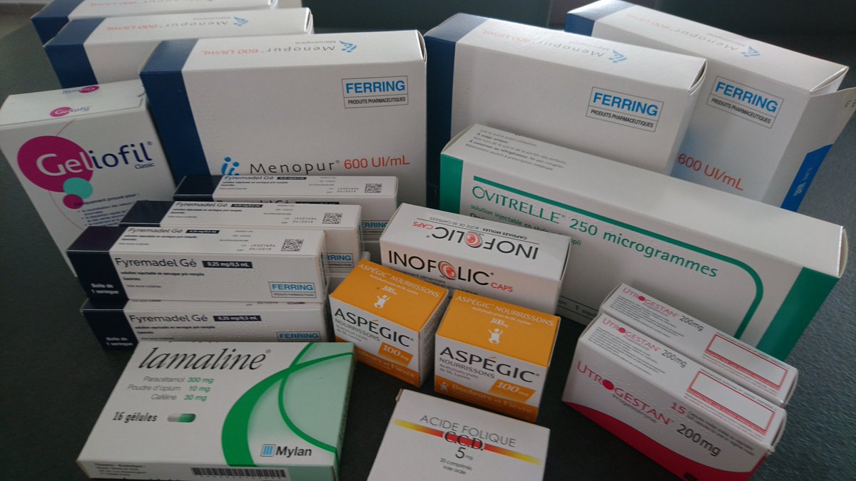 ArkaKiJardine's tweet photo. Ah ouais... C'est quand même la première fois de ma vie que je sors de la pharma avec un carton !! Un carton !!! #teamFIV https://t.co/a462RTD66M