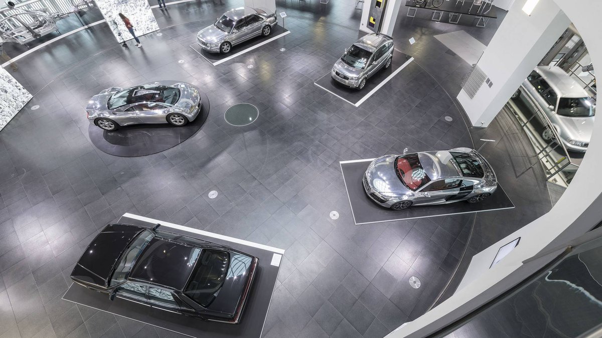 motorionline's tweet photo. #Audi omaggia l’utilizzo dell’alluminio con un’esposizione al #museo di Ingolstadt [FOTO] https://t.co/Q7A1BIEdmB #AudiMuseum #aluminum @AudiIT https://t.co/1NHlRLSOra