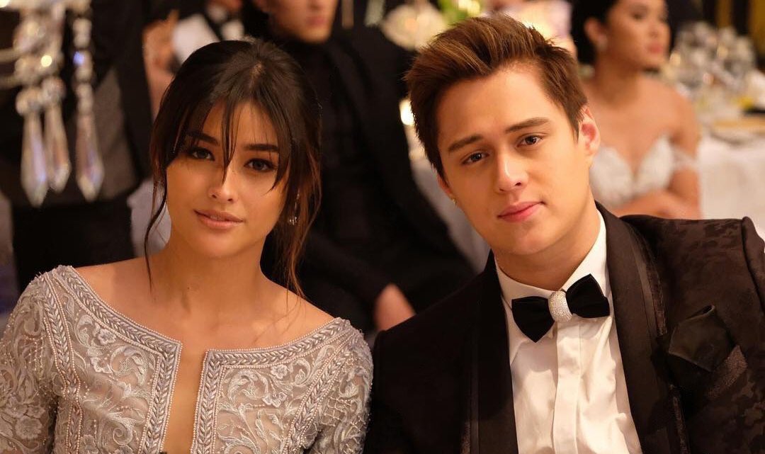 lizquenvibe's tweet photo. the most beautiful couple https://t.co/hGiq9IxL69