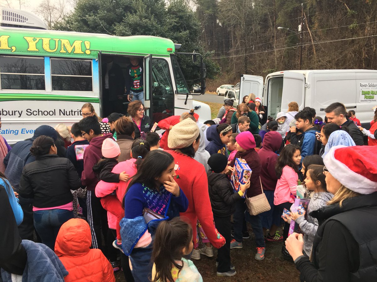 Everybody gets a toy!!!! @RSSinformation @SpecNewsCLT