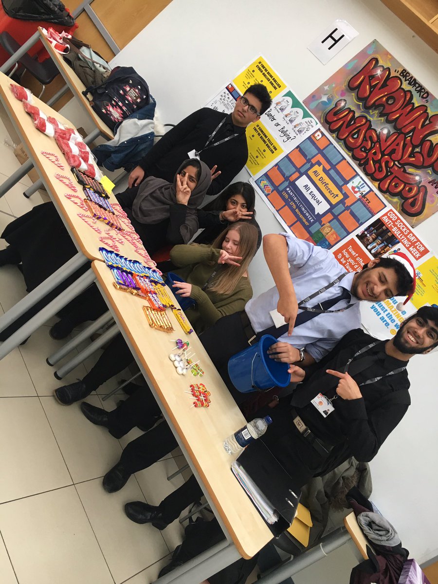 seniorstudentLT's tweet photo. https://t.co/2g243JS7ew