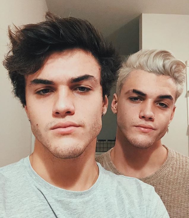 huggydolanss's tweet photo. What did you guys think ? โค๏ธโค๏ธ
#inlovewiththedolans #lovedolan #supportdolantwins #dolantwins4life #ilygsm #EthanDolan #GraysonDolan https://t.co/KDuoCLae1A
