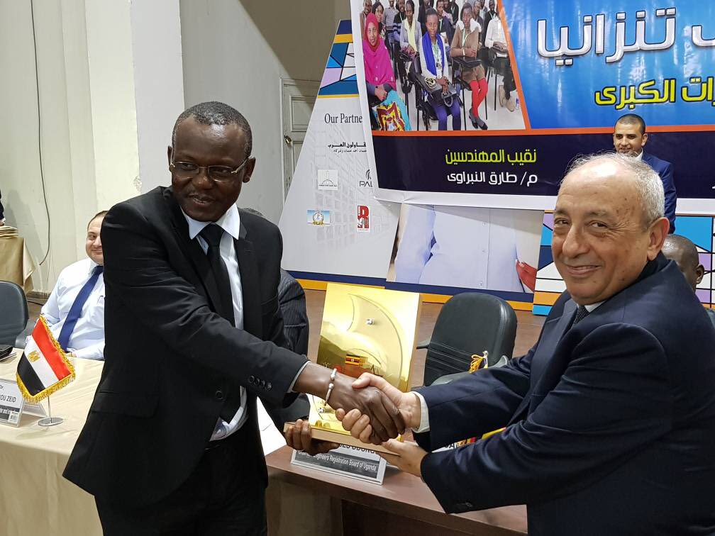 Chairman ERB UGANDA presenting a gift to Chairman of Egypt Syndicate of Engineers in Cairo