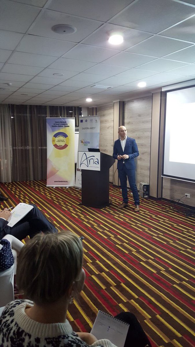 smartdevcenter's tweet image. DIASPORA INVEST - un proiect care finanteaza romanii din diaspora cu 40.000 EUR pentru fiecare start-up infiintat in Romania. 
Prezentarea proiectului in Republica Moldova.