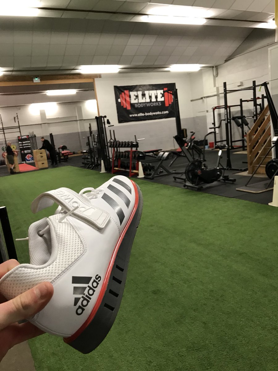 JGrenvillewood's tweet photo. 3 stripes for life!! I’m in love with how comfortable and supportive these @adidas powerlift 3.1 shoes are!
@adidasUK @adidasGolf @adidasoriginals @EliteBodyWorks
#teamadidas #teamebw https://t.co/8yAgAw9cMq