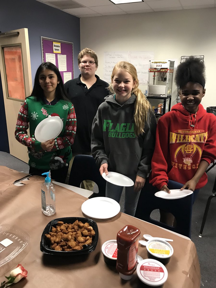 CDisken's tweet photo. Chick fila for kiddos who worked hard to bring up grades in their core classes. #soartosuccess @BTMSeagles https://t.co/DNOZbrZnge