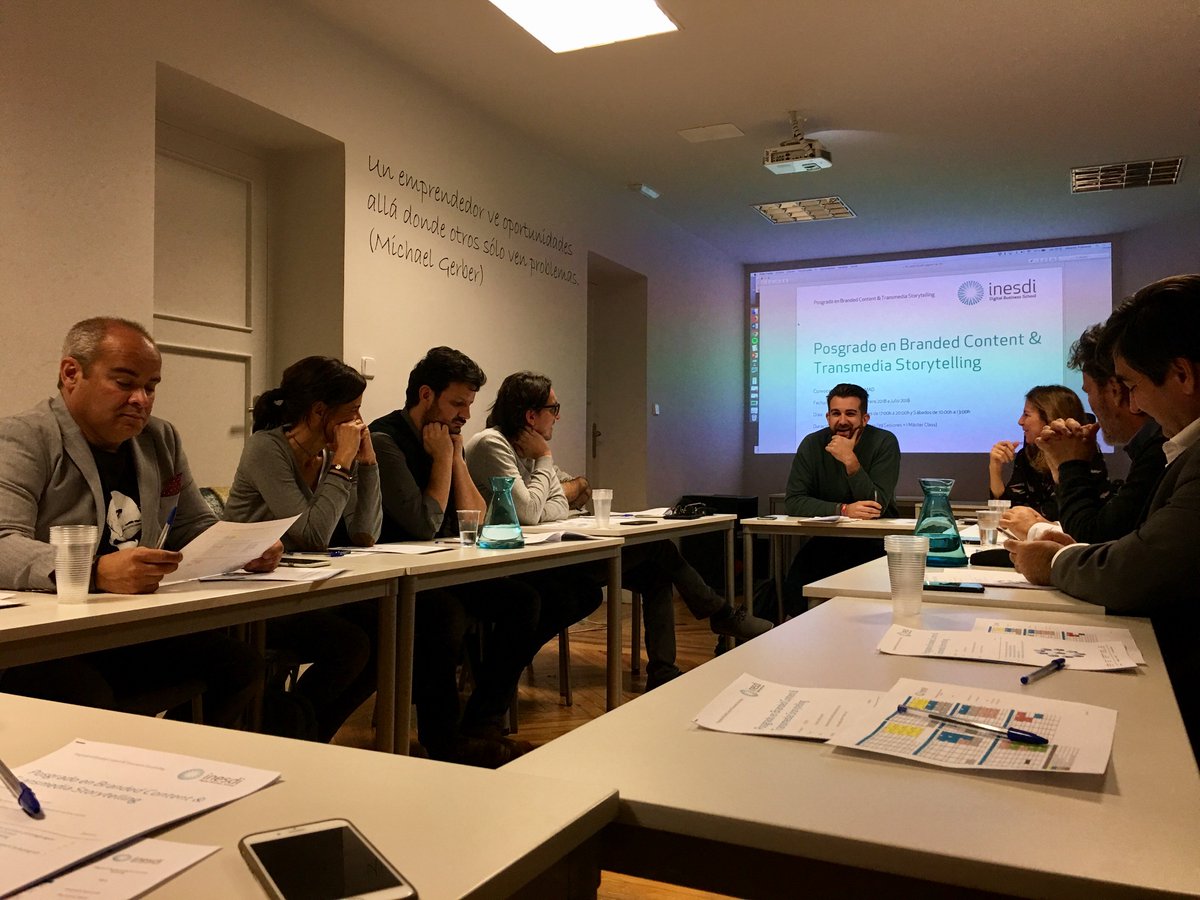 Inesdibts's tweet photo. ¡Calentando motores! Hoy en #InesdiMAD, ultimando los detalles con los #ProfesInesdi del Posgrado en Branded Content & Transmedia Storytelling. Más info: https://t.co/O62zSDKayH #TransBrandedContent https://t.co/wenindSvIL