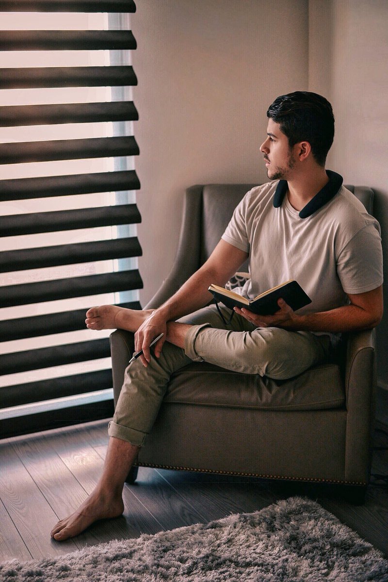 TwoTrends's tweet photo. I’ve officially mastered the art of multitasking, all thanks to @JBLaudio ’s new JBL Soundgear - Love being able to immerse myself in my tunes & take hands-free phone calls #JBLWireless #ad https://t.co/vcTnYzsCZv