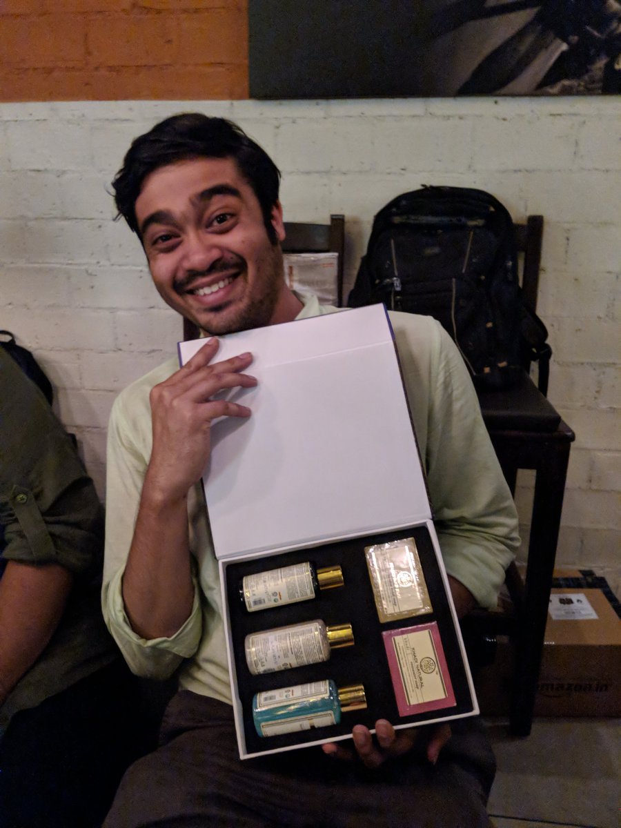 avirup_das's tweet photo. What a way to bring the year to an end. Thanks a ton for all the gifts, @keyamadhvani, and all the planning, @noronha_rohan. #LoveWhereYouWork @TwitterIndia #WeOwnThisShit (last hashtag also courtesy @noronha_rohan) https://t.co/JrNhuHsE62