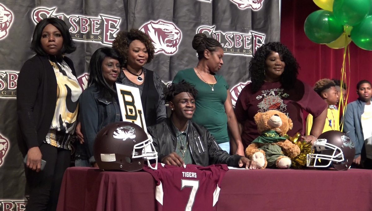 Silsbee's Kalon "Boogie" Barnes signs with the Baylor Bears to play football and run track.