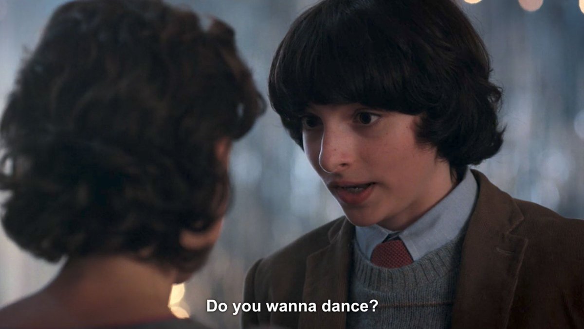 NetflixNordic's tweet image. Looks like dad dancing wasn't cool in the 80s either... #StrangerThings