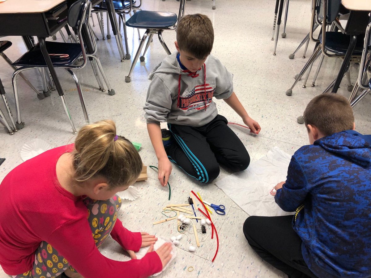 Could you prevent a Candy Cane Calamity?  We sure did! <a href="/SASD_SalfordHil/">Salford Hills Elem</a> #SASDNext #soudystem