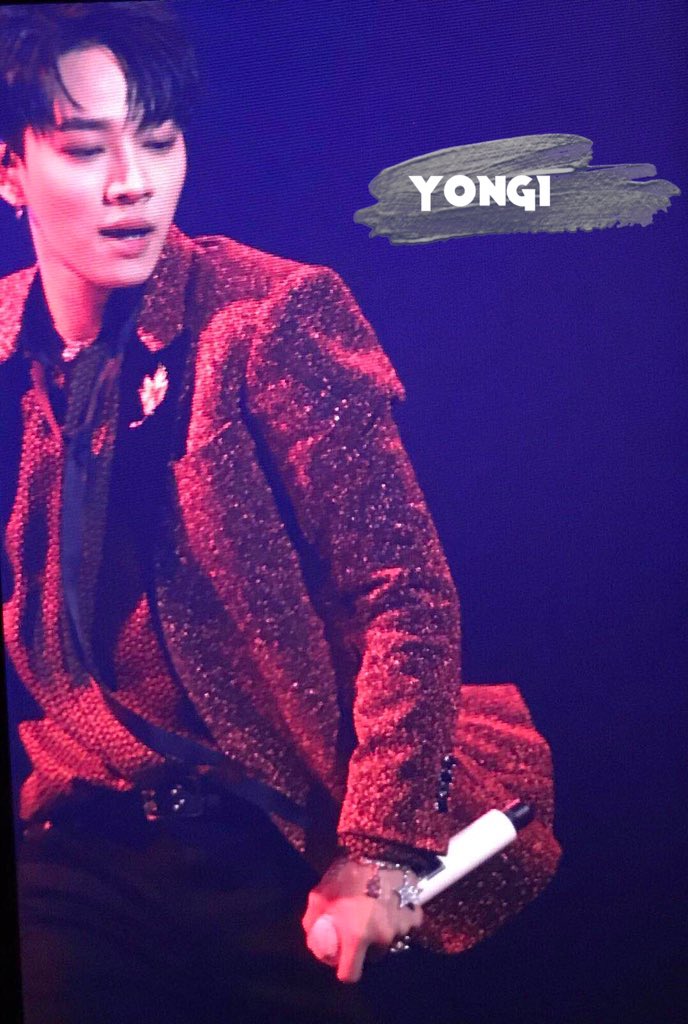 YonGi890's tweet photo. 171221 Celebrate in Seoul

큐트섹시 ❤❤❤❤❤

#이기광  #기광 preview https://t.co/KNEnByLfo9