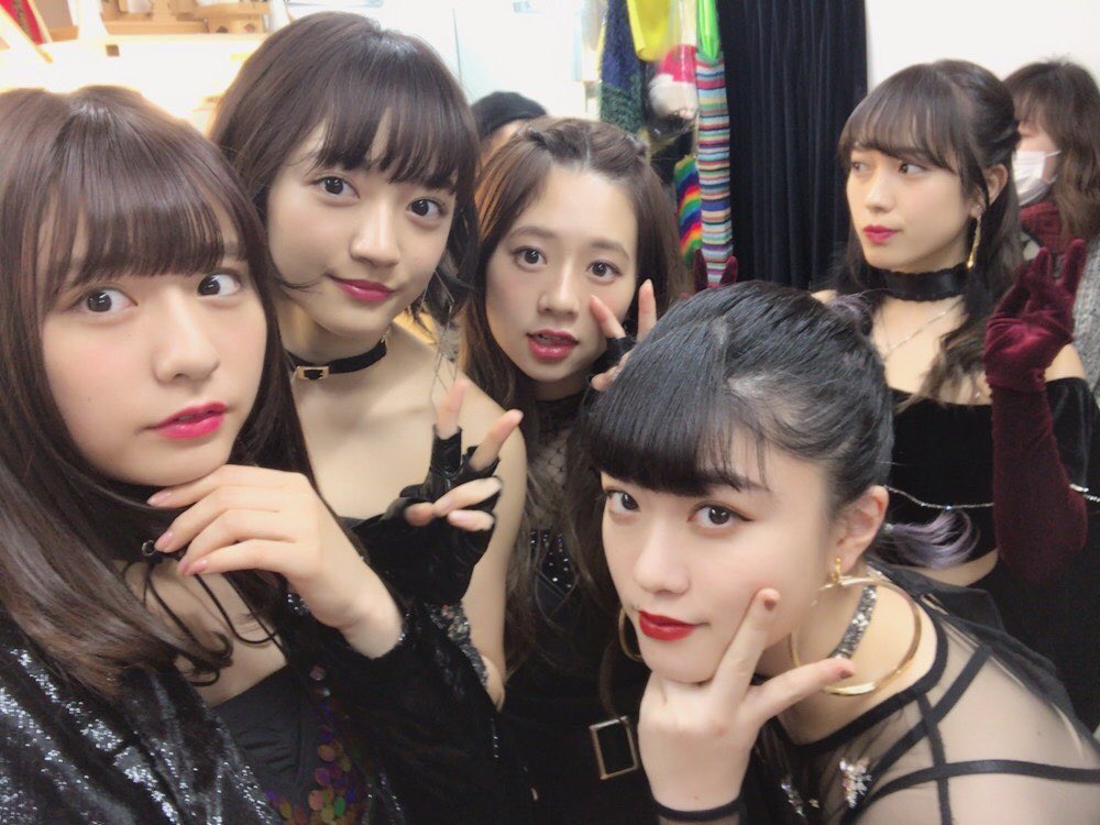 あまさん 今また録画した歌謡祭見てた 何回見ても可愛いし飽きない フェアリーズを音楽番組でもっともっとみたいなー 昨日も生テレあったし 今日はみきみきがラインライブしてくれたし ほんと彼女たちに癒されてるわ いつも本当にありがと あまさん 今また録画した歌謡祭見てた 何回見ても可愛いし飽きない フェアリーズを音楽番組でもっともっとみたいなー 昨日も生テレあったし 今日はみきみきがラインライブしてくれたし ほんと彼女たちに癒されてるわ いつも本当にありがと