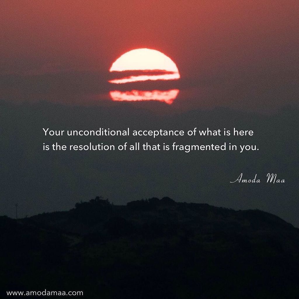 AmodaMaa's tweet photo. Your unconditional acceptance.......#awareness #awakening #spiritual #silence #stillness #spirituality #consciousness #compassion #nonduality #namaste #embodiment #embodiedenlightenment #newharbinger #newharbingerbooks #love #life #joy #yogainspiration #… https://t.co/BFG7MkuEt8 https://t.co/IG50Bbi4OU