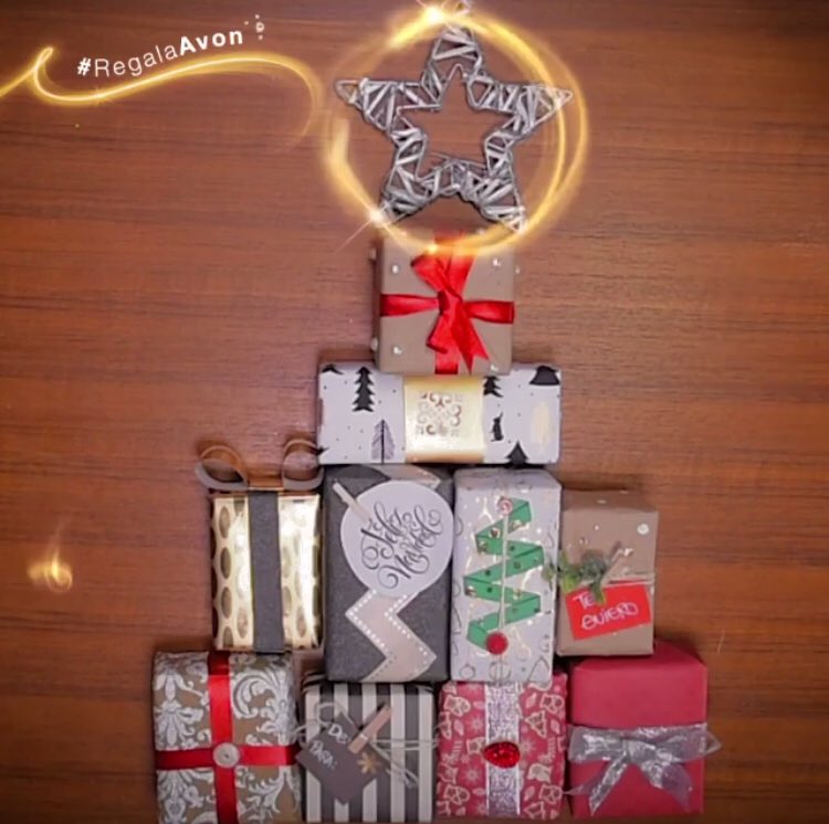 AVONCCLIDER's tweet photo. Haz de esta navidad una muy especial y #RegalaAvon a todos tus seres queridos https://t.co/kV4rsgAFt8