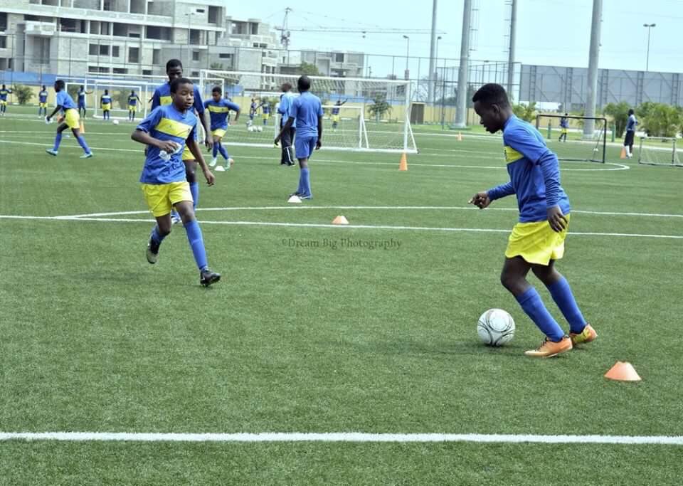 dnielmena's tweet photo. Academia de Futebol de Angola (AFA) @futangola obrigado 👌🏾🙏🏾 https://t.co/wPdnYCsfaY