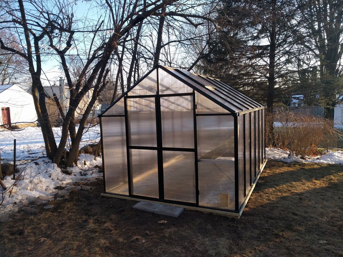 Strong_Builders's tweet photo. Greenhouse installation. What do you want to grow/build today? #StrongBuilders #Greenhouse #homeimprovement https://t.co/xO5AYAsSlo