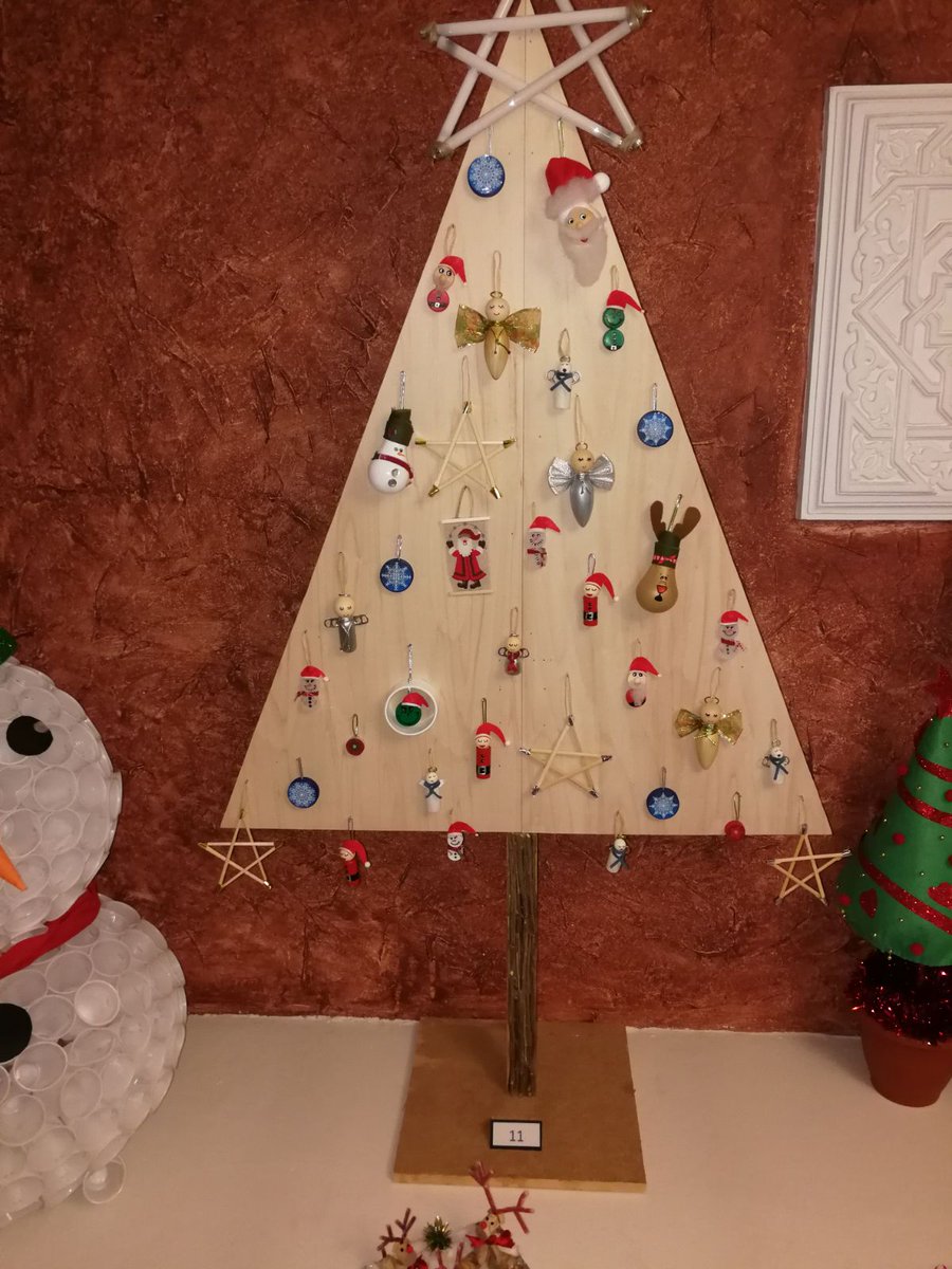 Alexandra tweet media