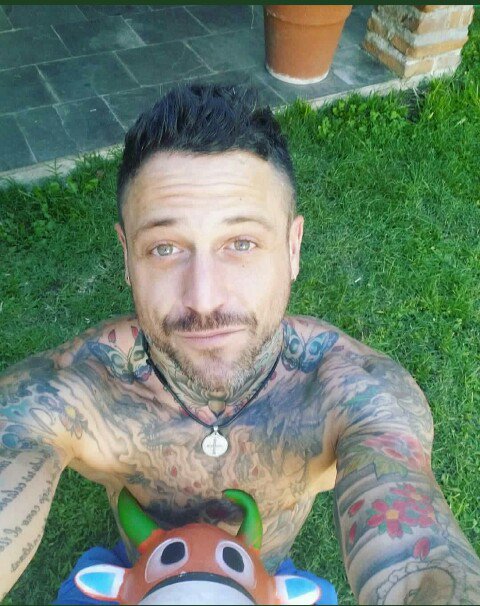 GrageraMore's tweet photo. No eres pequeño ni grande, eres infinito, sin principio ni final ,esa es tu divinidad @pascualprincipe #SiempreContigo #Espartanas https://t.co/RdL8UGCiNG
