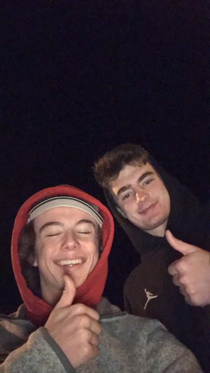 calvin__howard's tweet photo. Happy birthday to the only man with longer toes than me. @BallerTowler https://t.co/SlddY2GYUu
