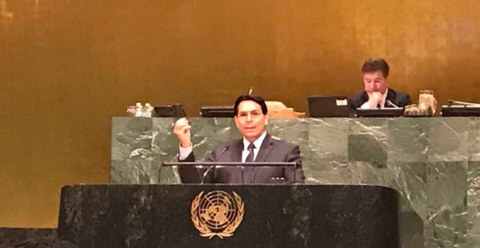 Voir l'image sur Twitter