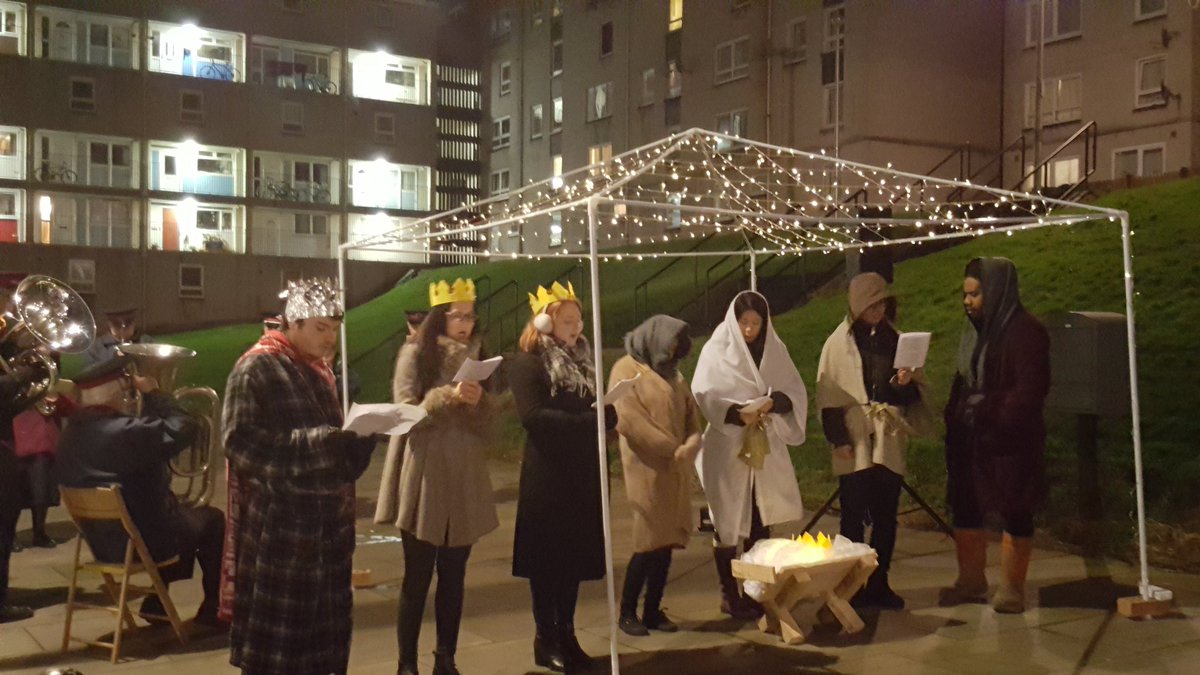 adrian_galley's tweet photo. Amazing evening. 'Jesus is good news of great joy for all the people' Real nativity  #Dumbiedykes #Edinburgh with #lifechurchedinburgh #salvationarmy https://t.co/0GXetF4MYe