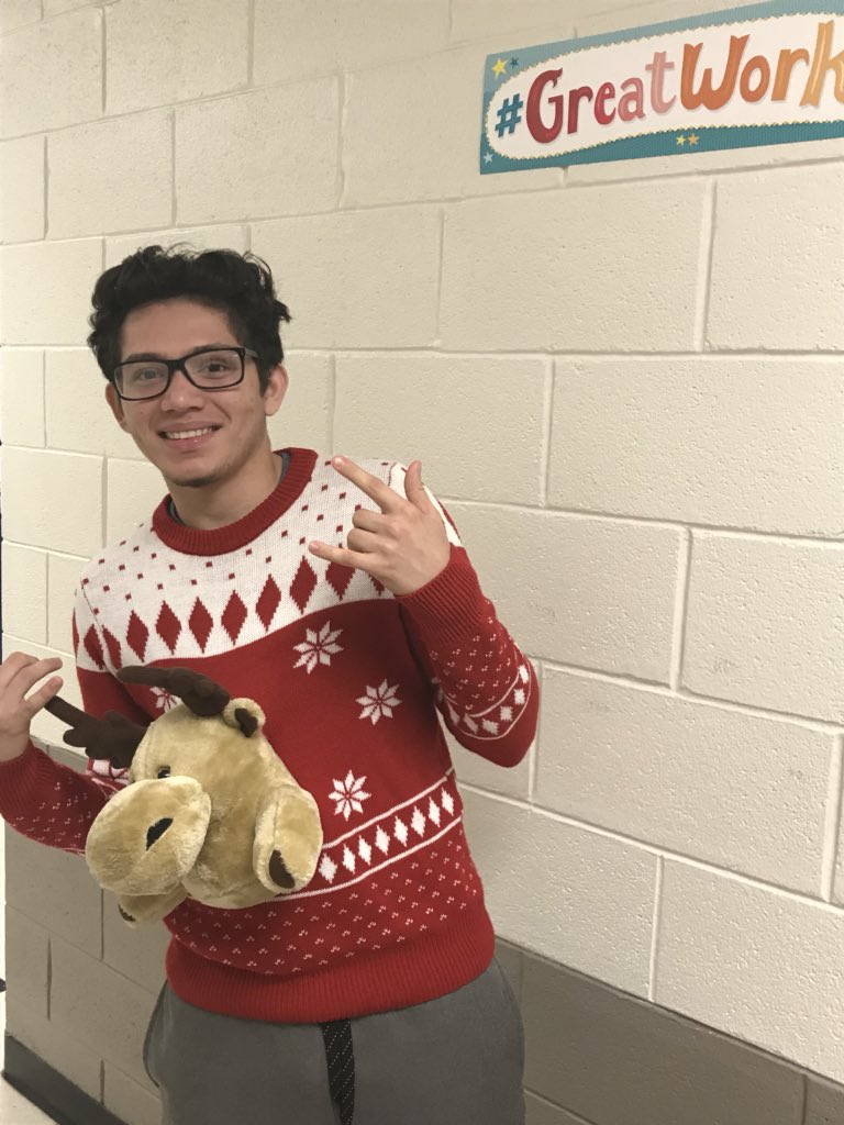 chec_aoht's tweet photo. It’s Ugly Holiday Sweater Day at @CHECDC and @chec_aoht senior Francisco went ALL OUT! #Classof2018 #Holladaze @dcpublicschools https://t.co/K9Vz1kKrD1