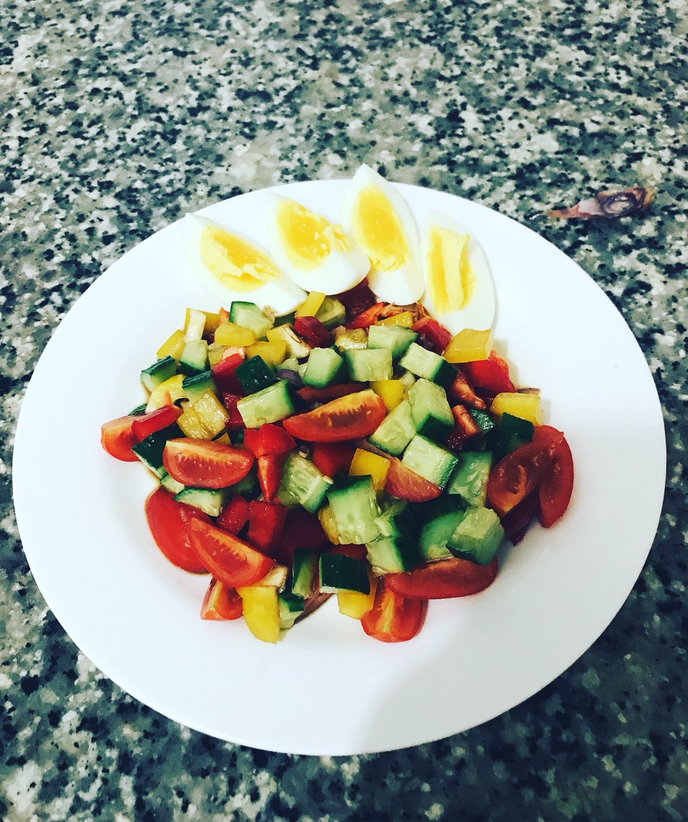 Bern12893's tweet photo. healthy dinner #HealthyFood #healthylifestyle https://t.co/fyn6bMfnLG